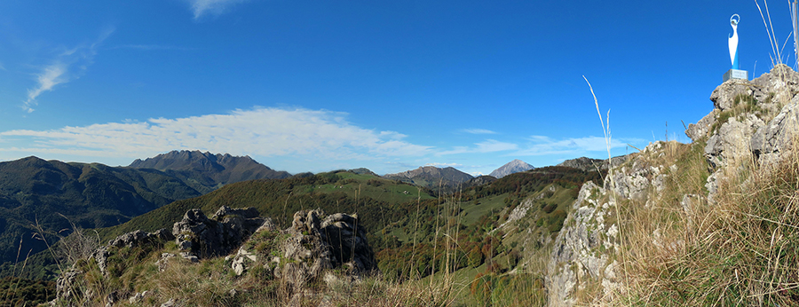 Corno Zuccone (1458 m) da Reggetto di Vedeseta-11ott24