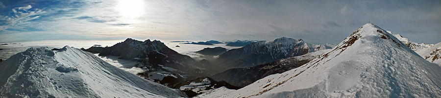 Cresta di Cima Grem (2049 m.) con vista verso la conca di Oltre il Colle