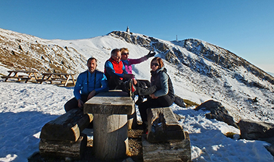 Monte Gugliemo dal sentiero nel Bosco degli Gnomi il 23 dicembre 2014   - FOTOGALLERY