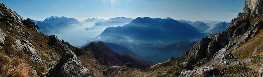 Salendo dalla Direttissima il canalone per il Monte Grona vista verso ii Laghi di Como e Porlezza-Lugano