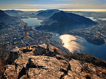 Monte San Martino (1080 m) ad anello da Rancio (Lecco)– 16dic24 -  FOTOGALLERY