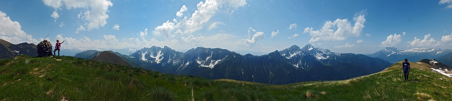 In cresta di vetta del Monte Busma (2135 m)