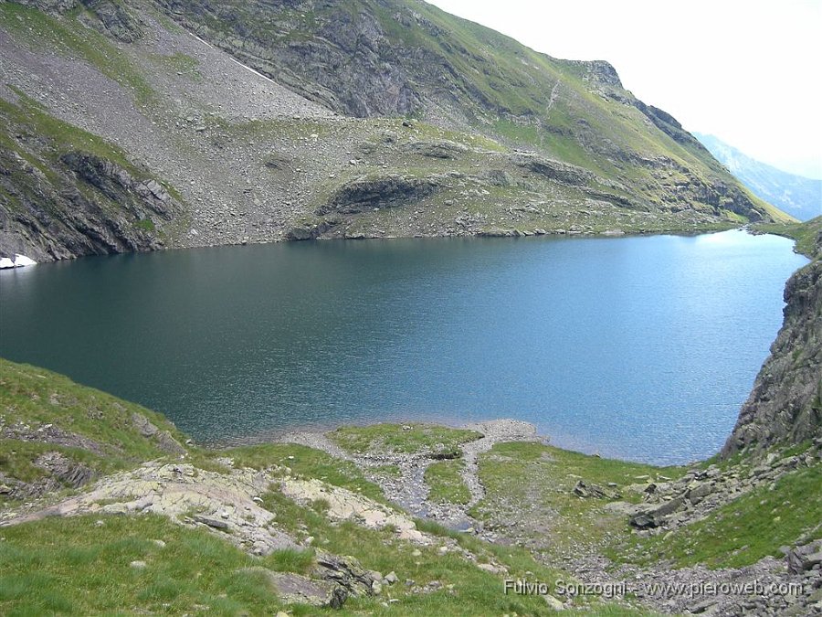 16-LagoVarro2..jpg - Lago Varro (2236 m.)