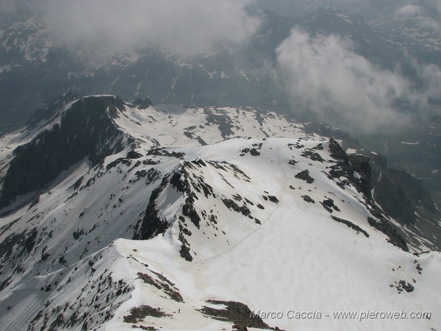 12.JPG - Dal Tambò vista verso valle e il percorso di salita