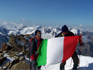 Salita al M. Cevedale 3778 m con pernottamento al Rif. Casati 3269 m. il 19-20 agosto 2008 (foto Ivan Consonni) - FOTOGALLERY