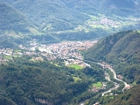 Dalla cima del Pizzo di Spino vista su Zogno 